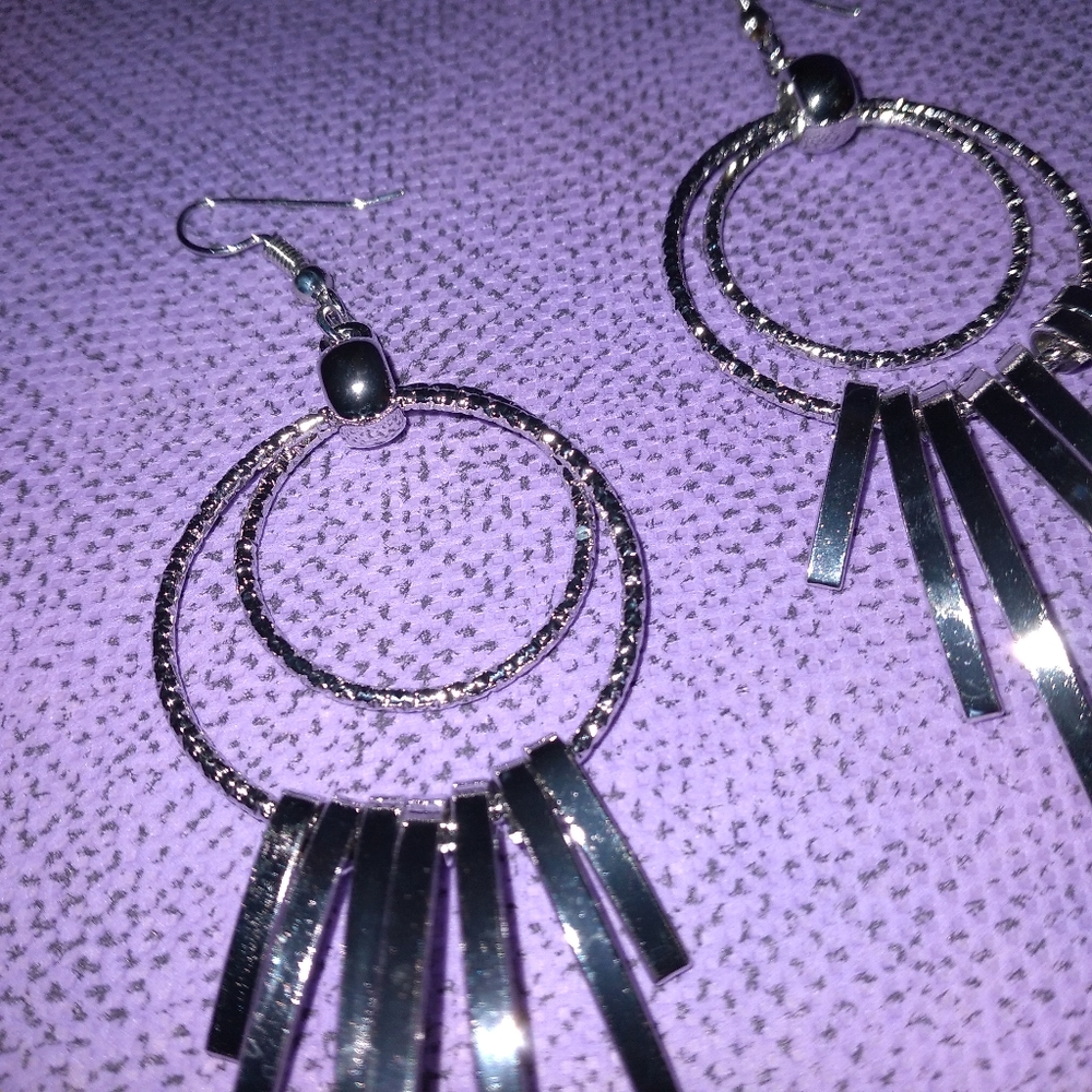 Spike Earrings - Picture 4 of 7